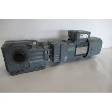 5,9 RPM 0,37  kW Asmaat 30 mm  IE1, encoder. UNUSED 